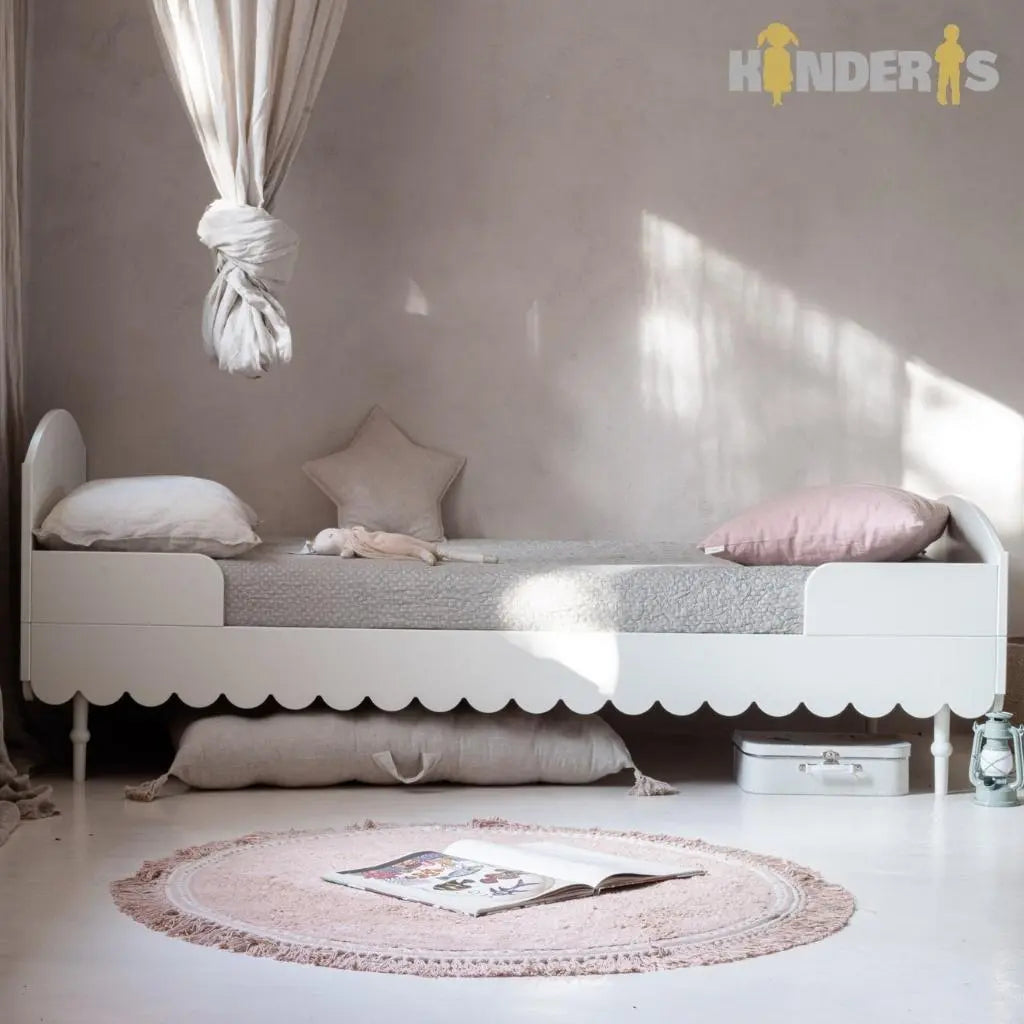 Lovos vaikams "BABUSHKA" 200x90 cm, balta