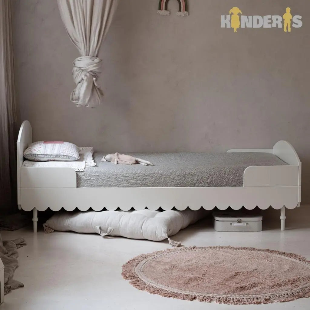 Lovos vaikams "BABUSHKA" 200x90 cm, balta