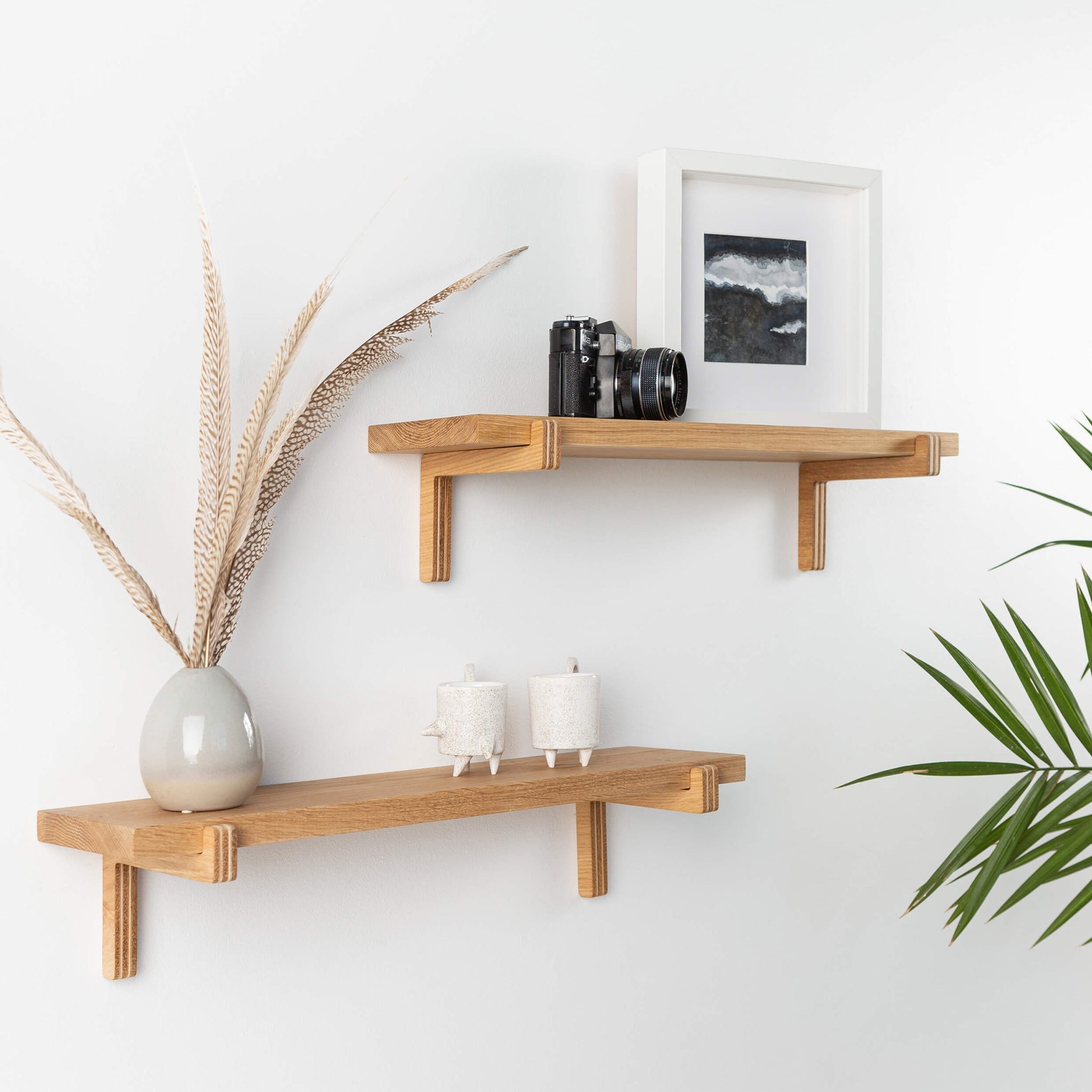 2 Floating Wooden Wall Shelves – Oak Shelves with Holders for Home & Office