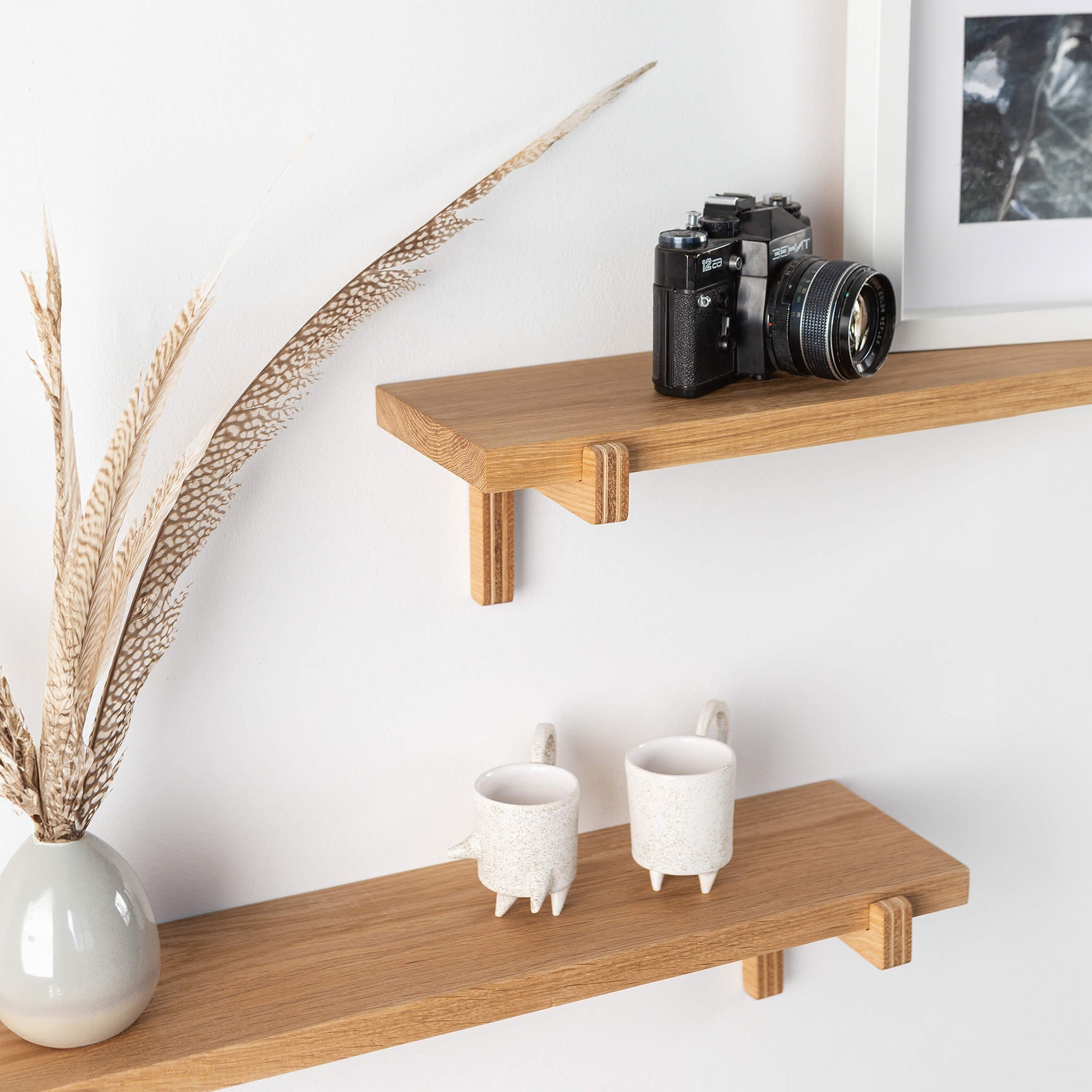 2 Floating Wooden Wall Shelves – Oak Shelves with Holders for Home & Office